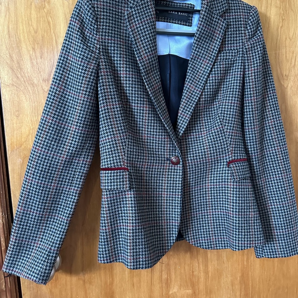 Zara Basic Sports Jacket Size S - image 5